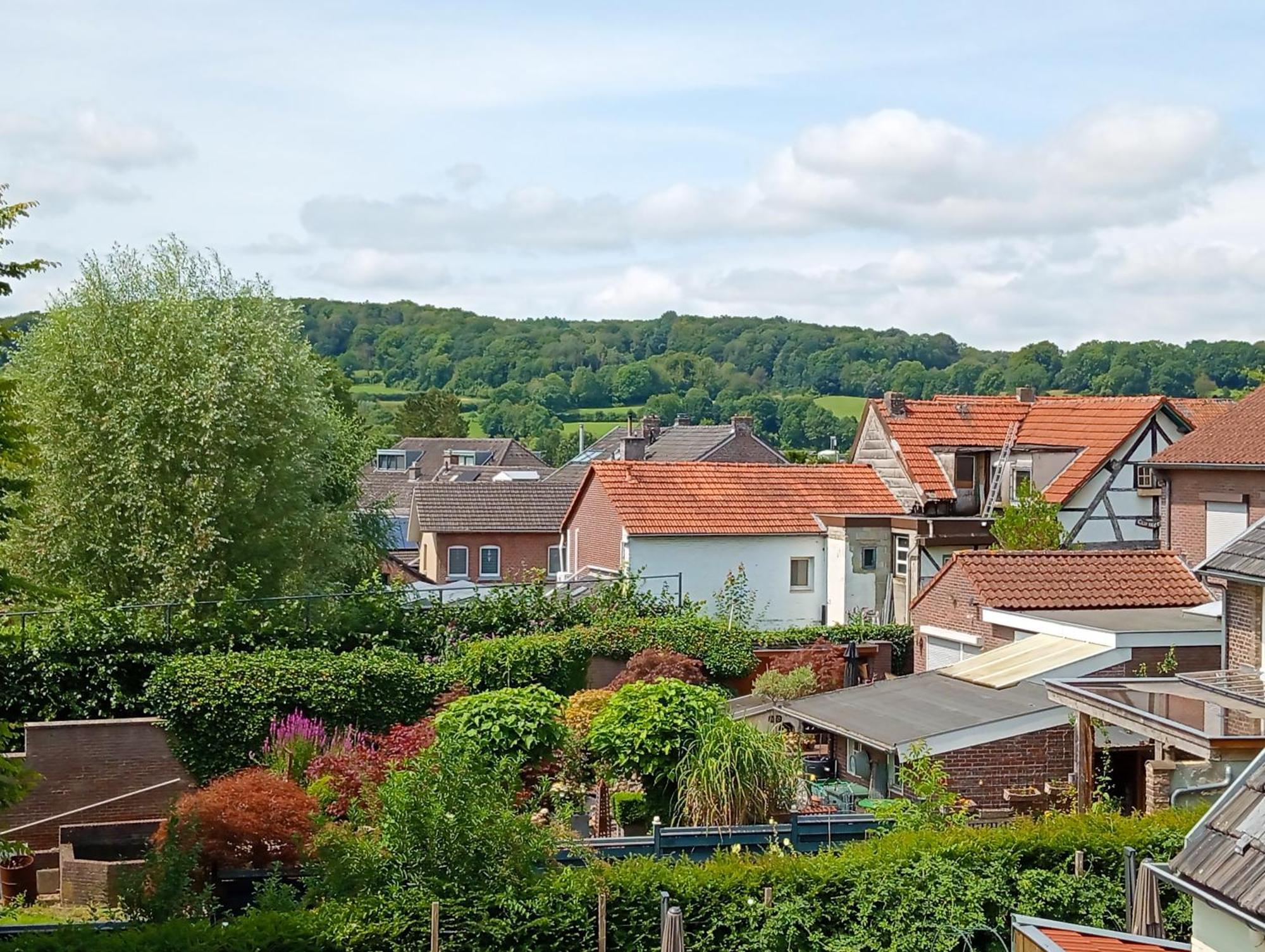 Bnb Het Geluk Van Limburg Mechelen Exterior foto